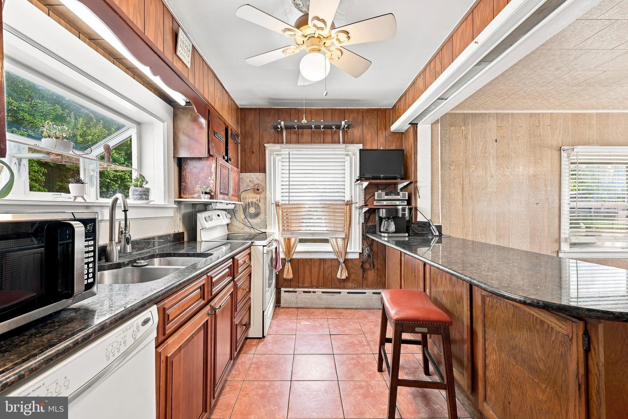 23 East Providence Road Lansdowne, PA 19050 - Photo 6 of 15 Gallery Image 6