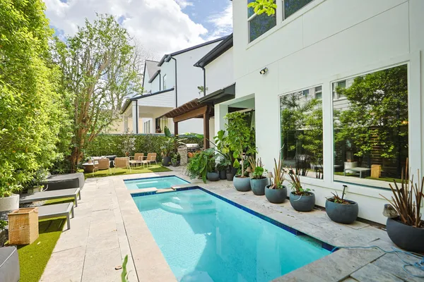 $11,000 | 2518 Southgate Boulevard, Houston, TX 77030
