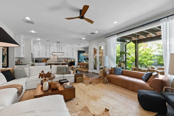 $11,000 | 2518 Southgate Boulevard, Houston, TX 77030