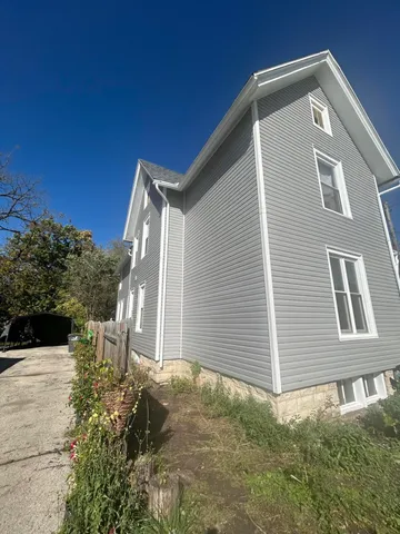 $329,900 | 512 East Main Street, Waukesha, WI 53186