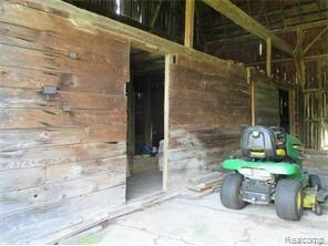 12179 Rohn Road Fenton, MI 48430 - Photo 16 of 38 Rohn 18.jpg
