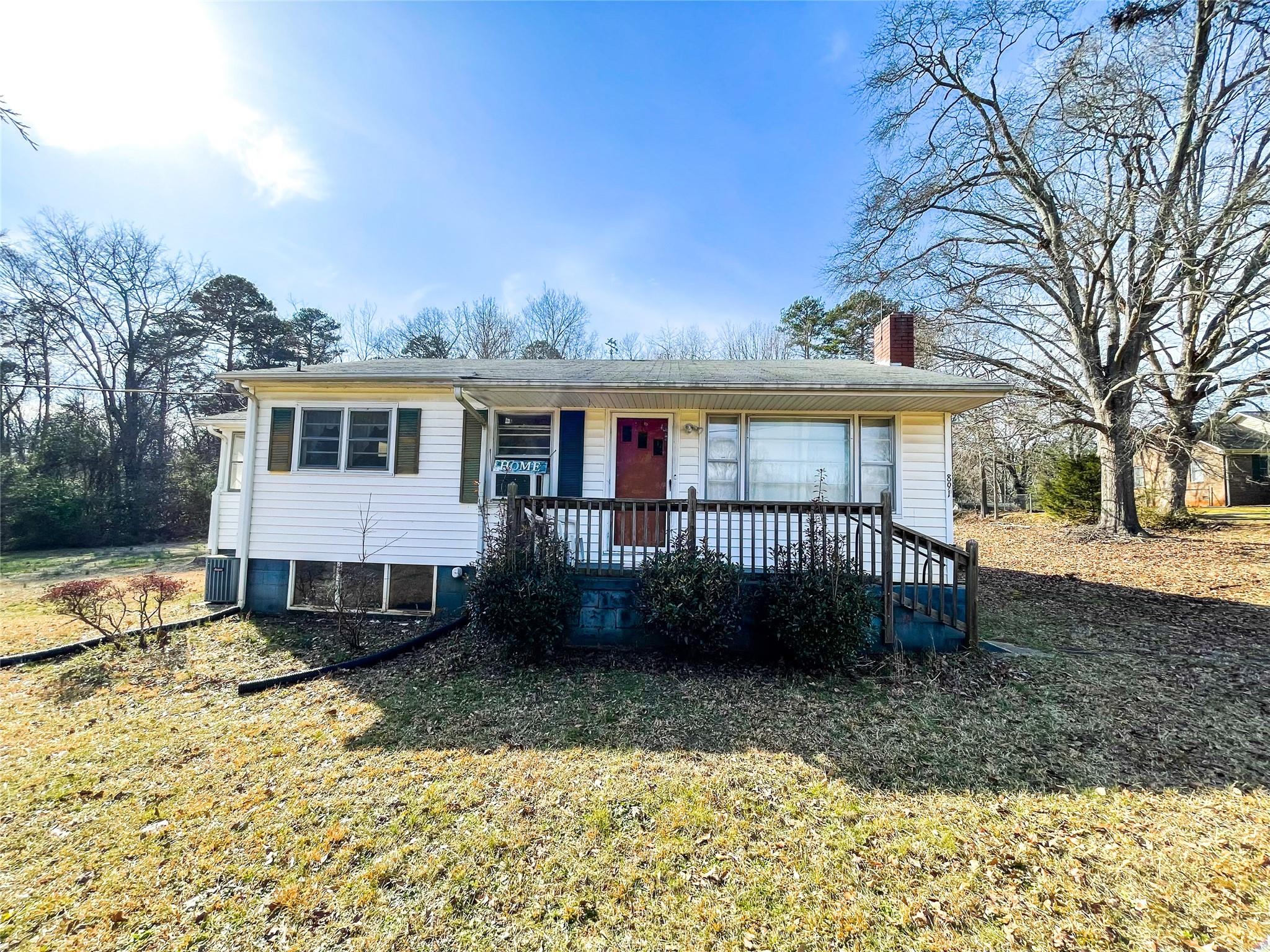 891 Hoffman Road Lincolnton, NC 28092 - Photo 2 of 15 Gallery Image 2