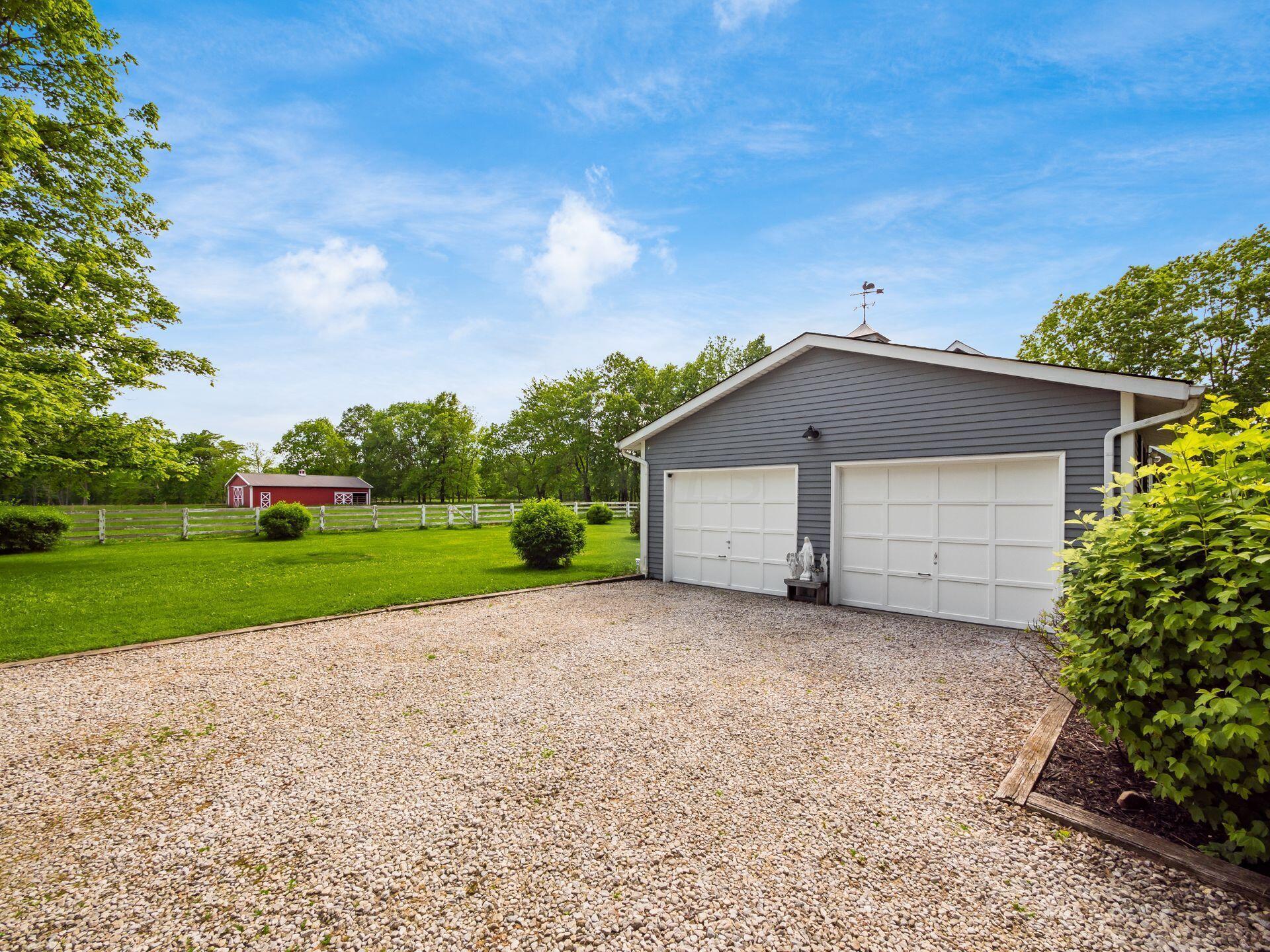 7575 Calhoun Road Ostrander, OH 43061 - Photo 25 of 57 Sideload Garage