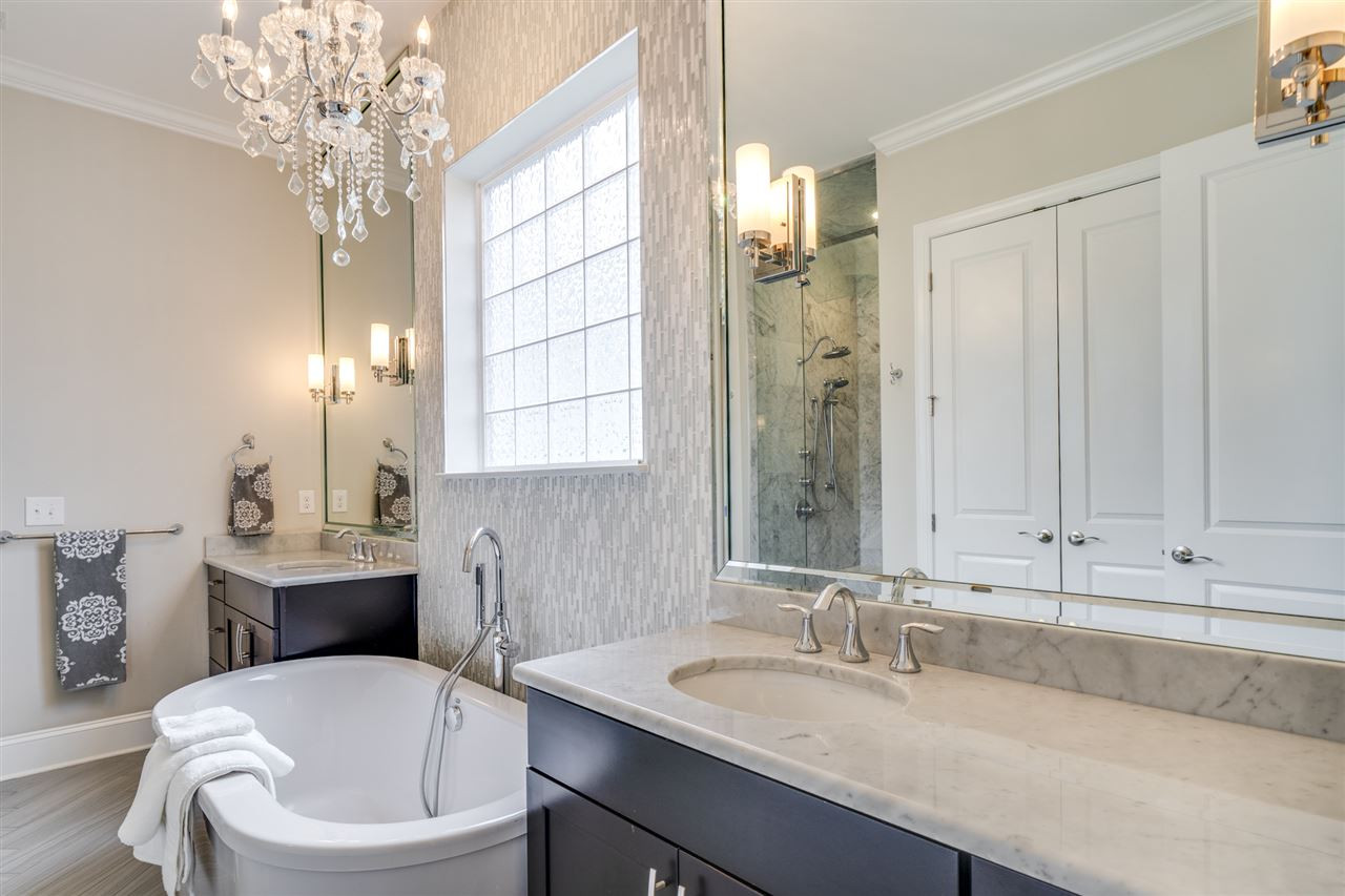 7504 Pinaster Place Raleigh, NC 27613 - Photo 15 of 30 Master Bath/Spa