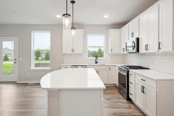 $549,990 | 6145 Goodview Avenue South, Cottage Grove, MN 55016