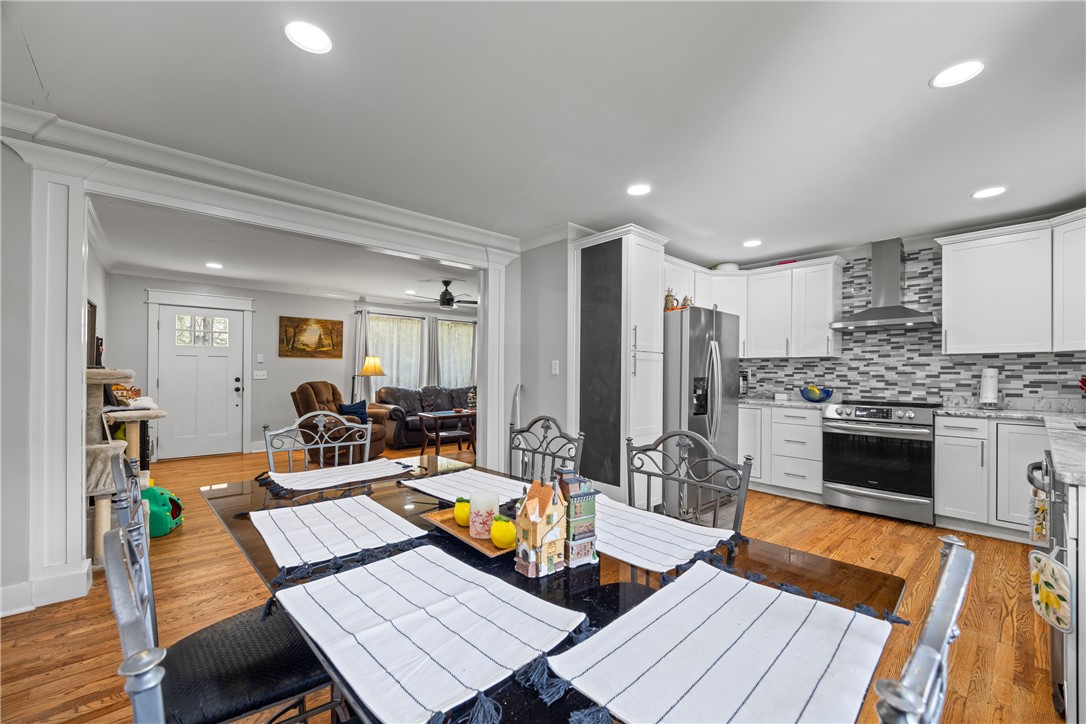 318 South Pine Street Walhalla, SC 29691 - Photo 16 of 50 Dining Area