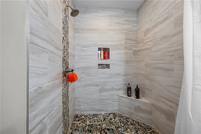 $359,900 | 318 South Pine Street, Walhalla, SC 29691