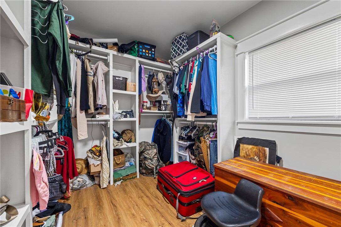 318 South Pine Street Walhalla, SC 29691 - Photo 27 of 50 Master Closet