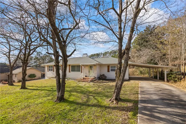 $359,900 | 318 South Pine Street, Walhalla, SC 29691