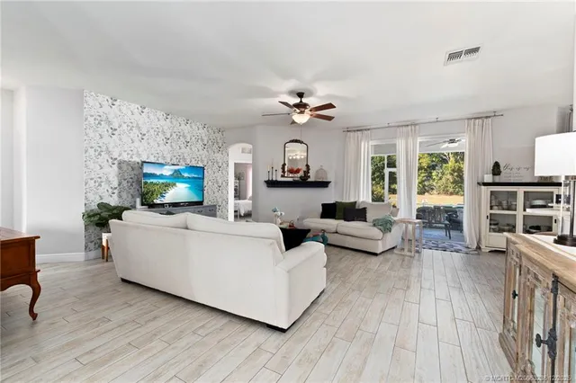 $425,000 | 801 Southwest Tulip Boulevard, Port St. Lucie, FL 34953