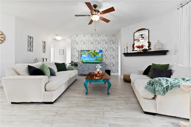 $425,000 | 801 Southwest Tulip Boulevard, Port St. Lucie, FL 34953