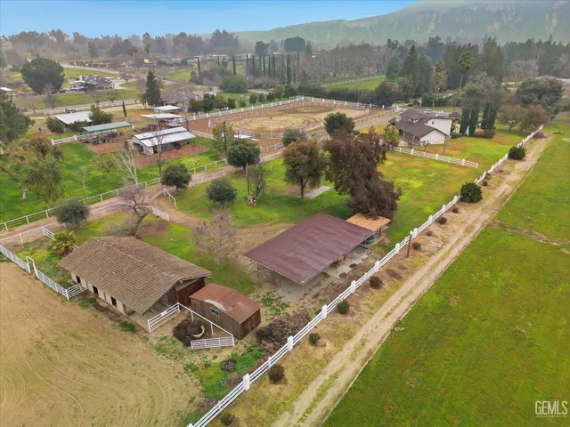 $689,000 | Undisclosed Address, Bakersfield, CA 93308