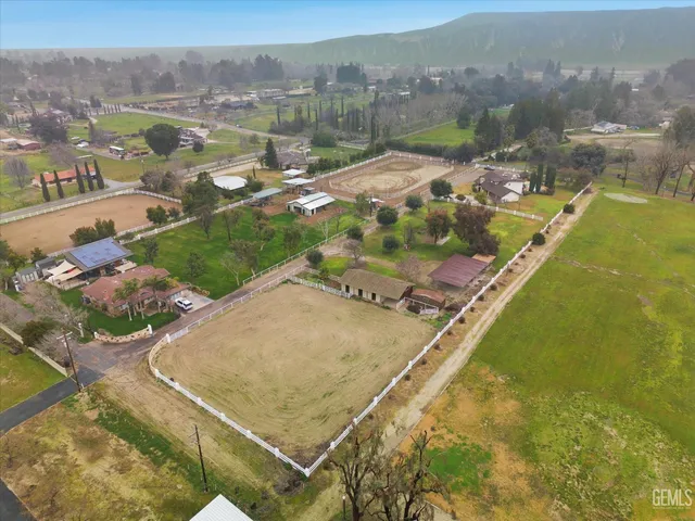 $689,000 | Undisclosed Address, Bakersfield, CA 93308