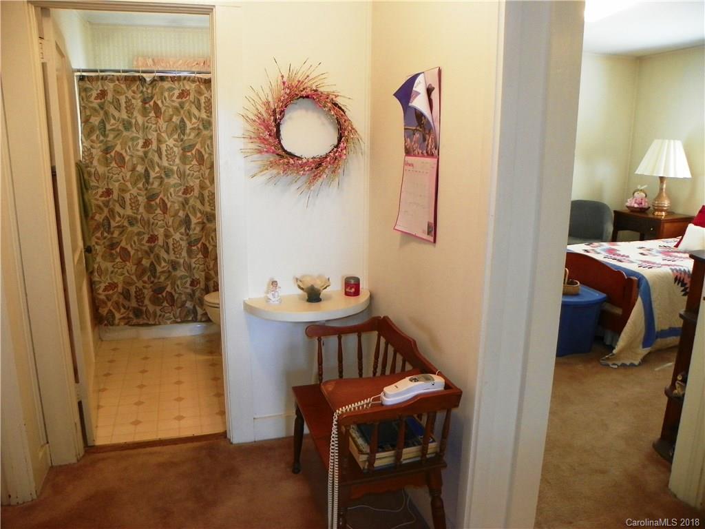 754 Jupiter Road Weaverville, NC 28787 - Photo 11 of 34 Gallery Image 11