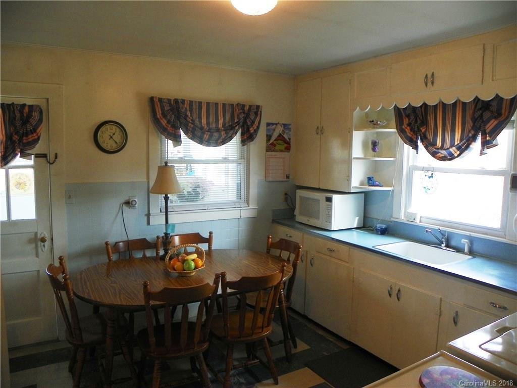 754 Jupiter Road Weaverville, NC 28787 - Photo 24 of 34 Gallery Image 24
