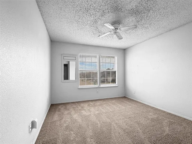 $2,800 | 204 Patton Drive, Cedar Hill, TX 75104