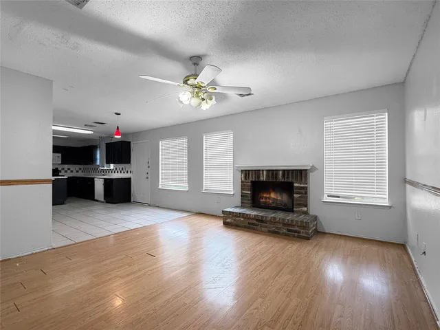 $2,800 | 204 Patton Drive, Cedar Hill, TX 75104