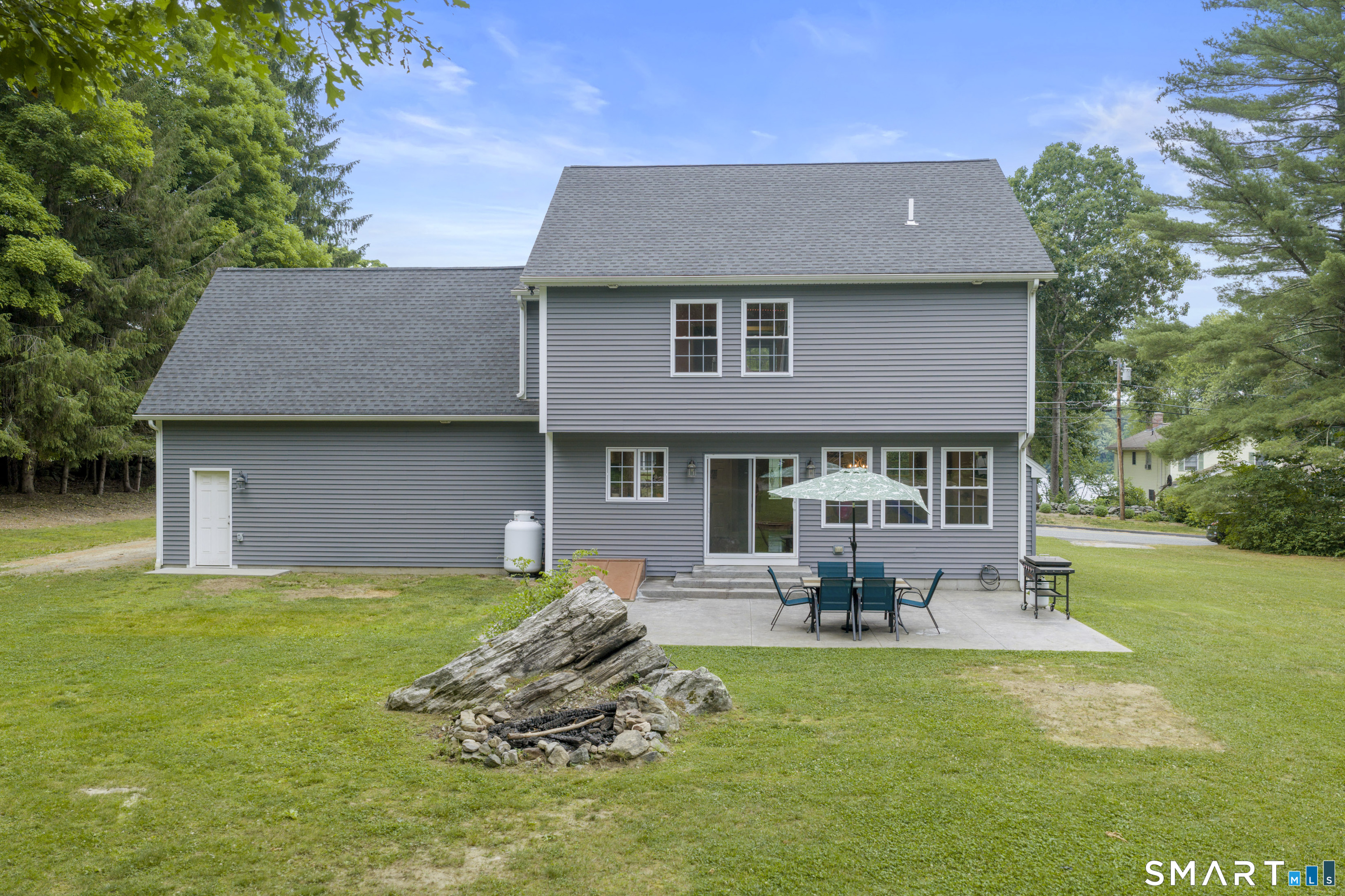 501 Quaddick Road Thompson, CT 06277 - Photo 7 of 39