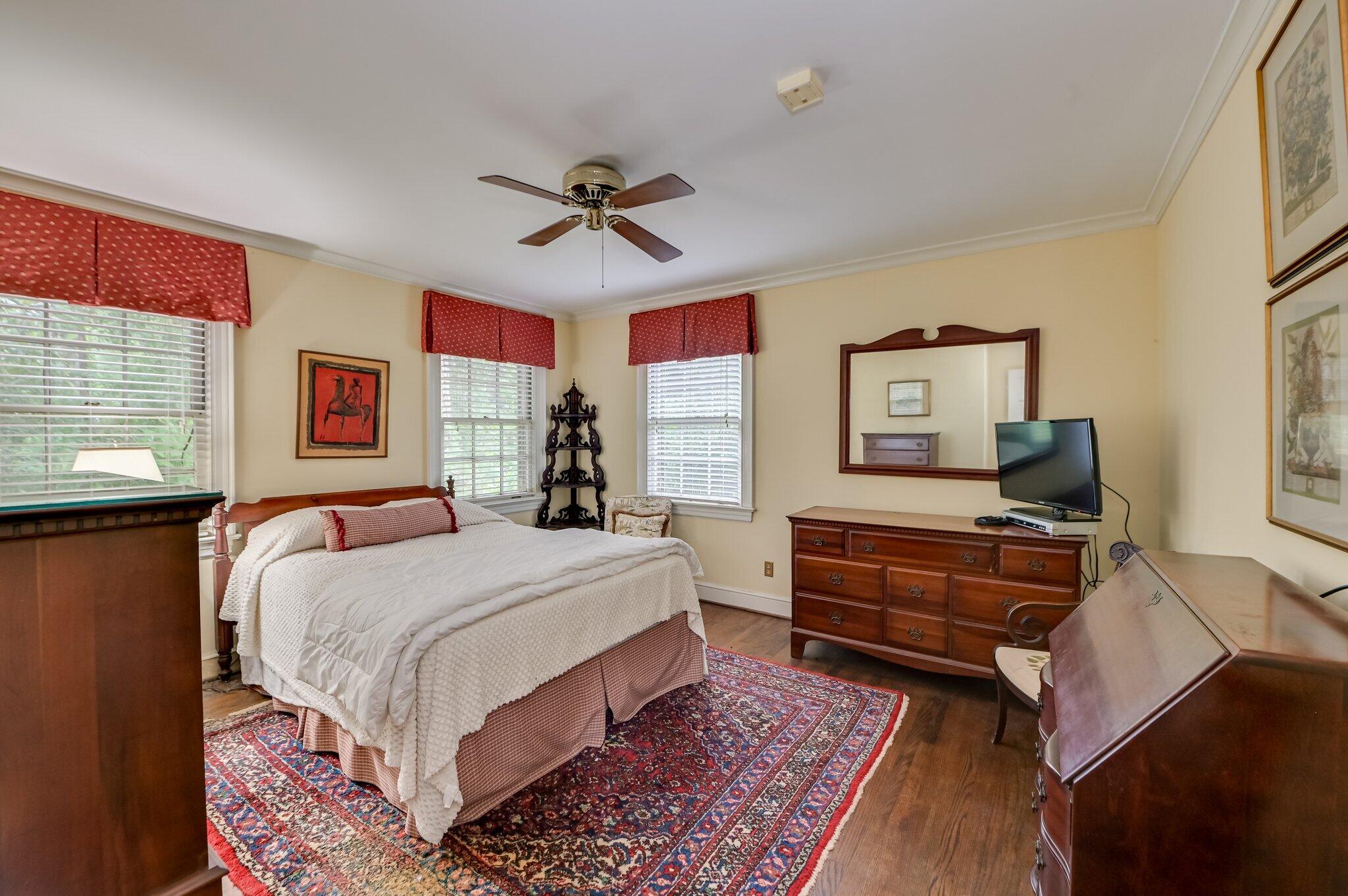 3410 Walton Way Augusta, GA 30909 - Photo 28 of 33 135 (14)