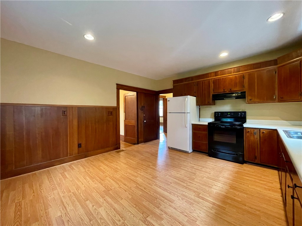21 E Road, Unit 1 Tiverton, RI 02878 - Photo 9 of 18 Gallery Image 9