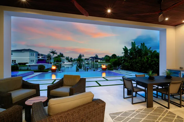 $10,800,000 | 11288 West Teach Road, Palm Beach Gardens, FL 33410