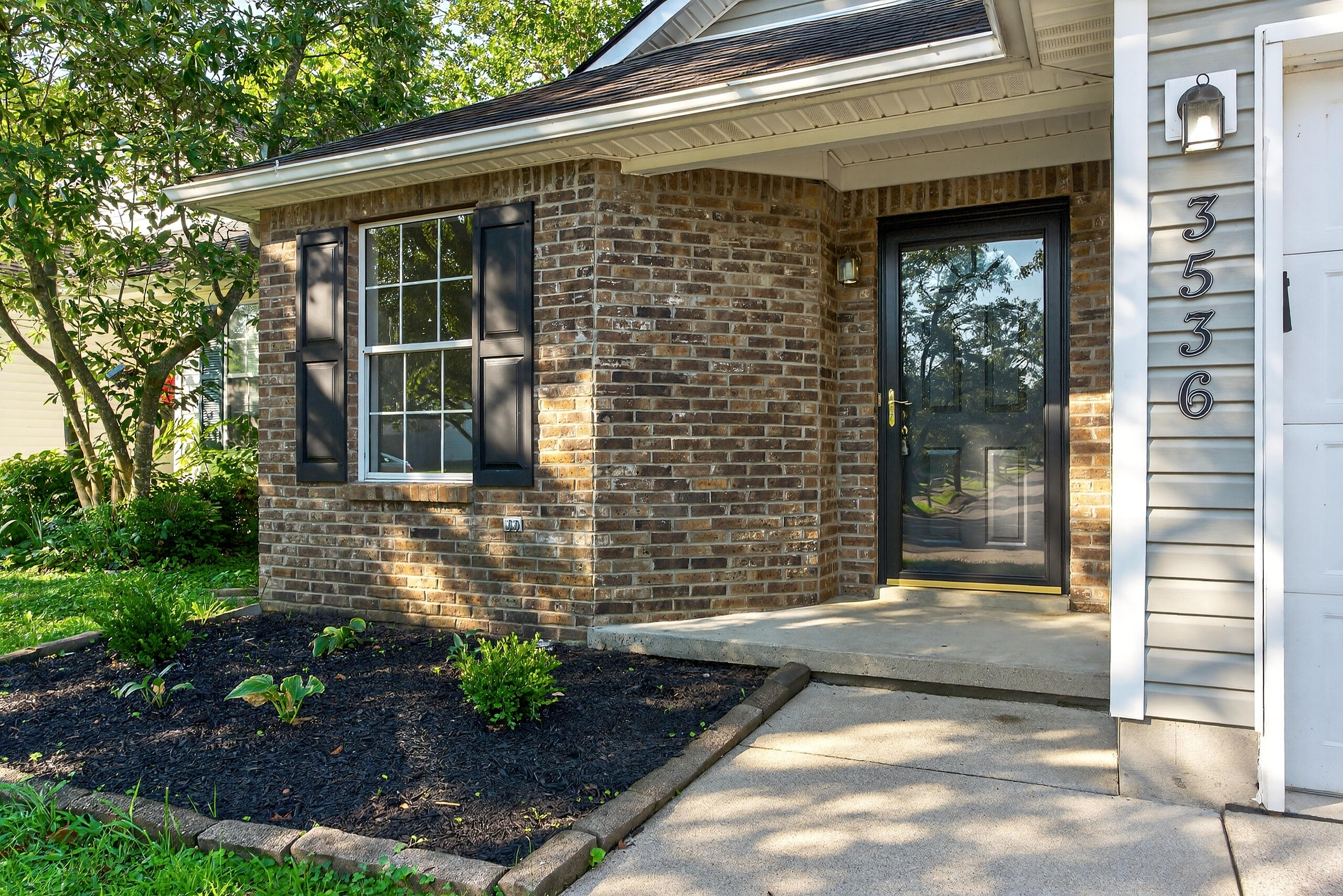 3536 Forest Spring Court Lexington, KY 40509 - Photo 3 of 25 3536forest03