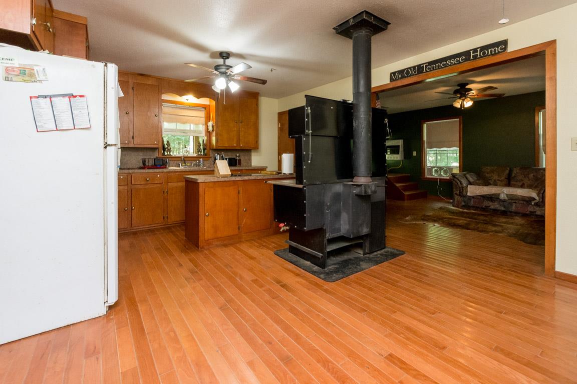 698 Edenway Road Dover, TN 37058 - Photo 11 of 27 Gallery Image 11