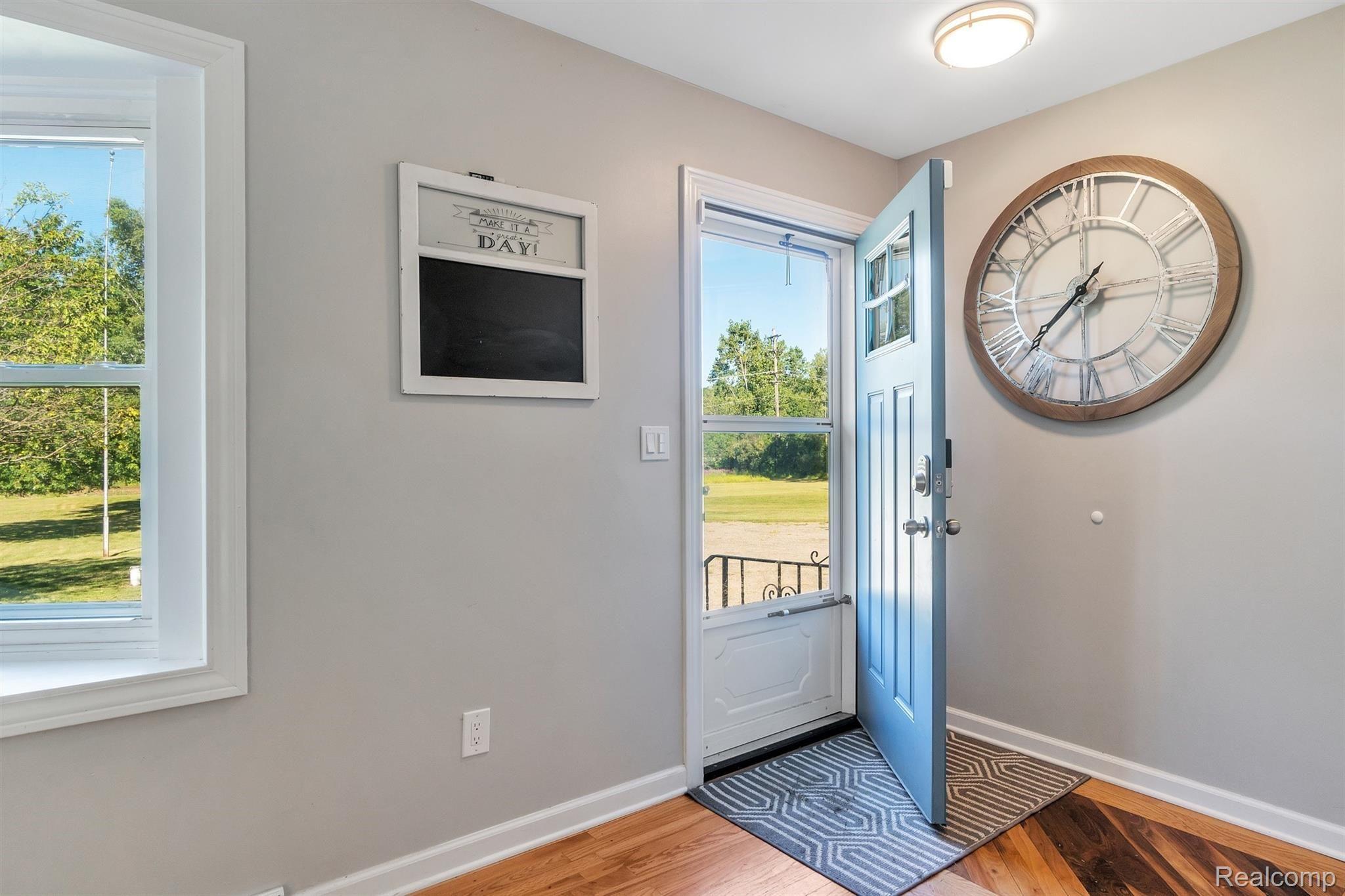 5050 Edgar Road Clarkston, MI 48346 - Photo 5 of 47 05-5050-Edgar-WindowStill-Real-Esta.jpg