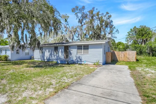 $170,000 | 1009 East Hazzard Avenue, Eustis, FL 32726