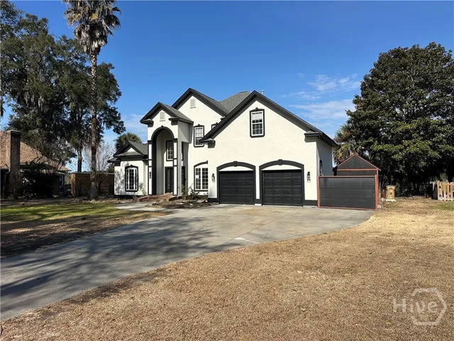 $677,500 | 170 Sayle Lane, Richmond Hill, GA 31324