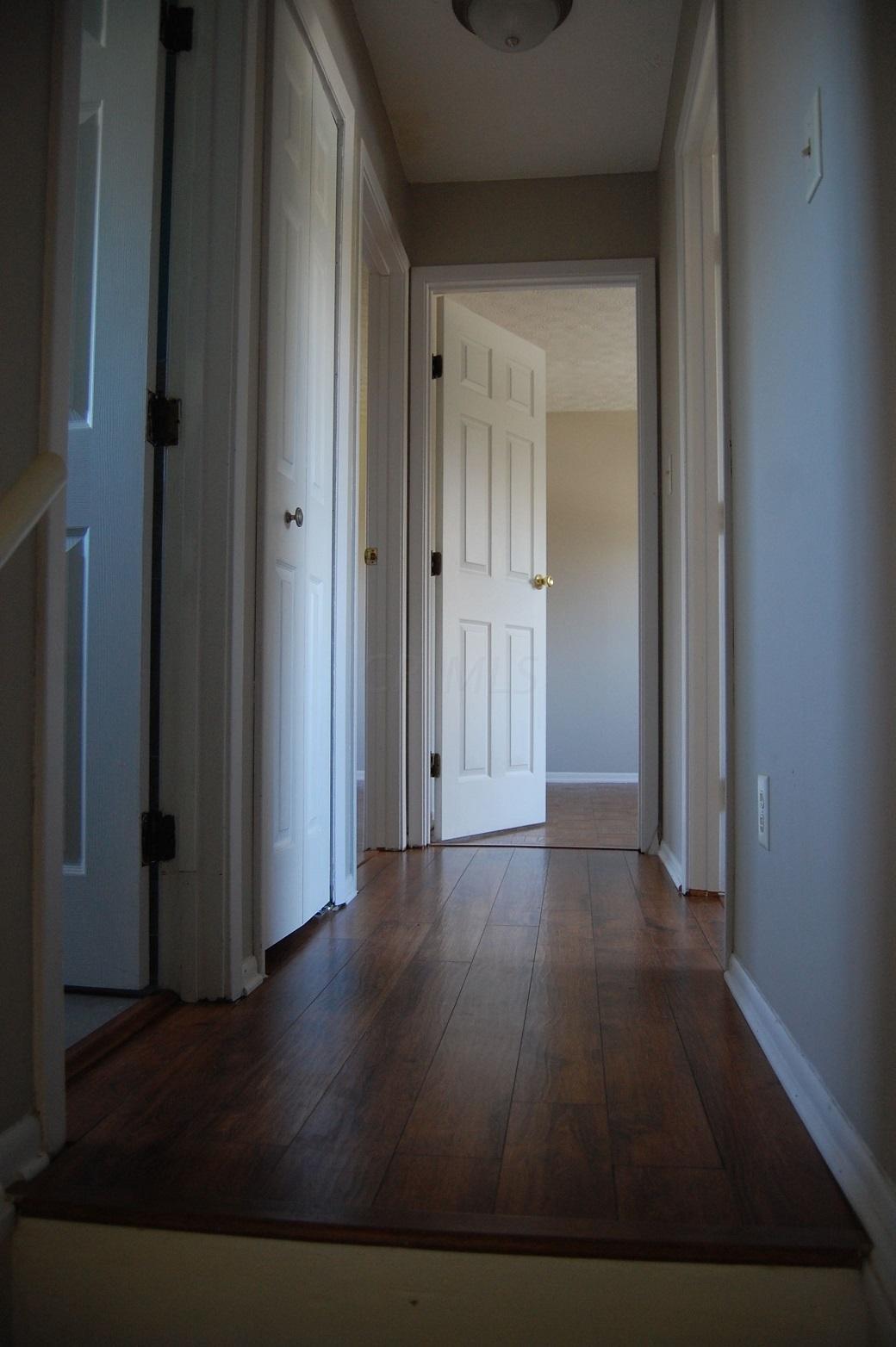 2962 Upton Road East Columbus, OH 43232 - Photo 8 of 17 Gallery Image 8