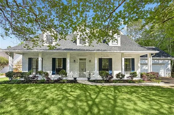 $529,000 | 105 Westwood Drive, Mandeville, LA 70471