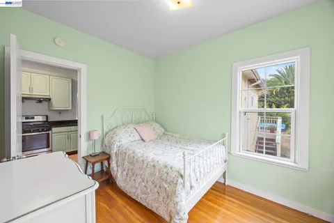 $850,000 | 1811 Lincoln Avenue, Alameda, CA 94501