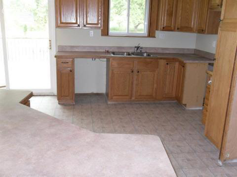2485 Nixon Road Howell, MI 48843 - Photo 5 of 11 20208825-4.JPG