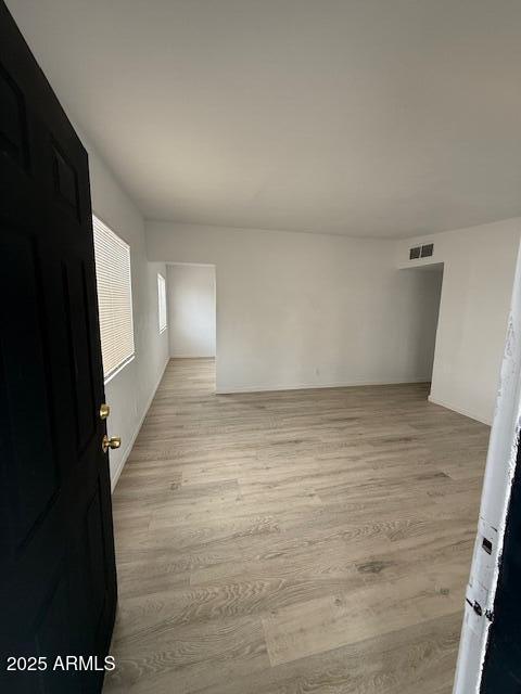 1714 East Chipman Road Phoenix, AZ 85040 - Photo 3 of 22 IMG_2909