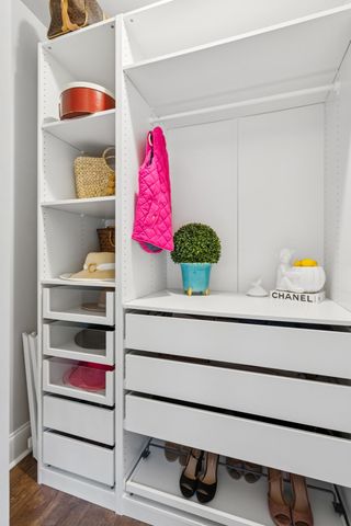 $895,000 | 4278 Home Town Lane, Ravenel, SC 29470