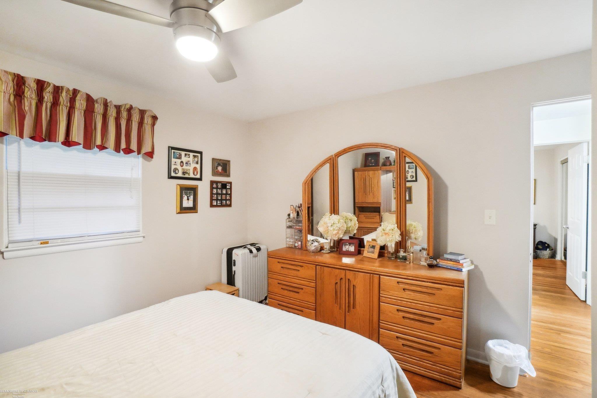 3256 Riverside Drive Port Huron, MI 48060 - Photo 15 of 36 50151747-8983a223-7b22-4eb6-9338-707eb7d78131.JPG