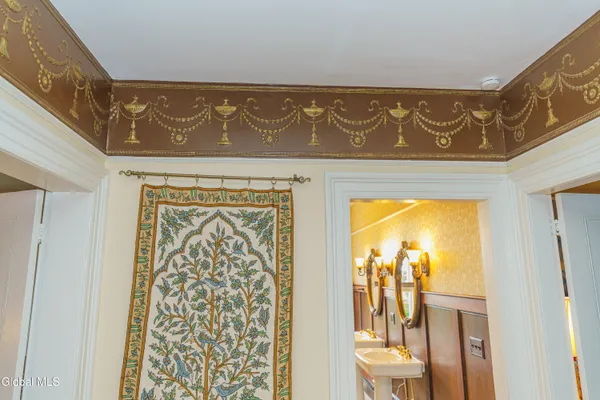 $1,199,000 | 1110 River Road, Schodack, NY 12156