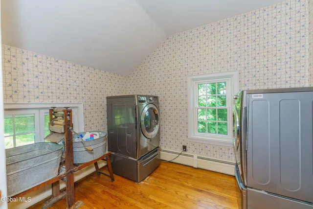 $1,399,000 | 1110 River Road, Schodack, NY 12156