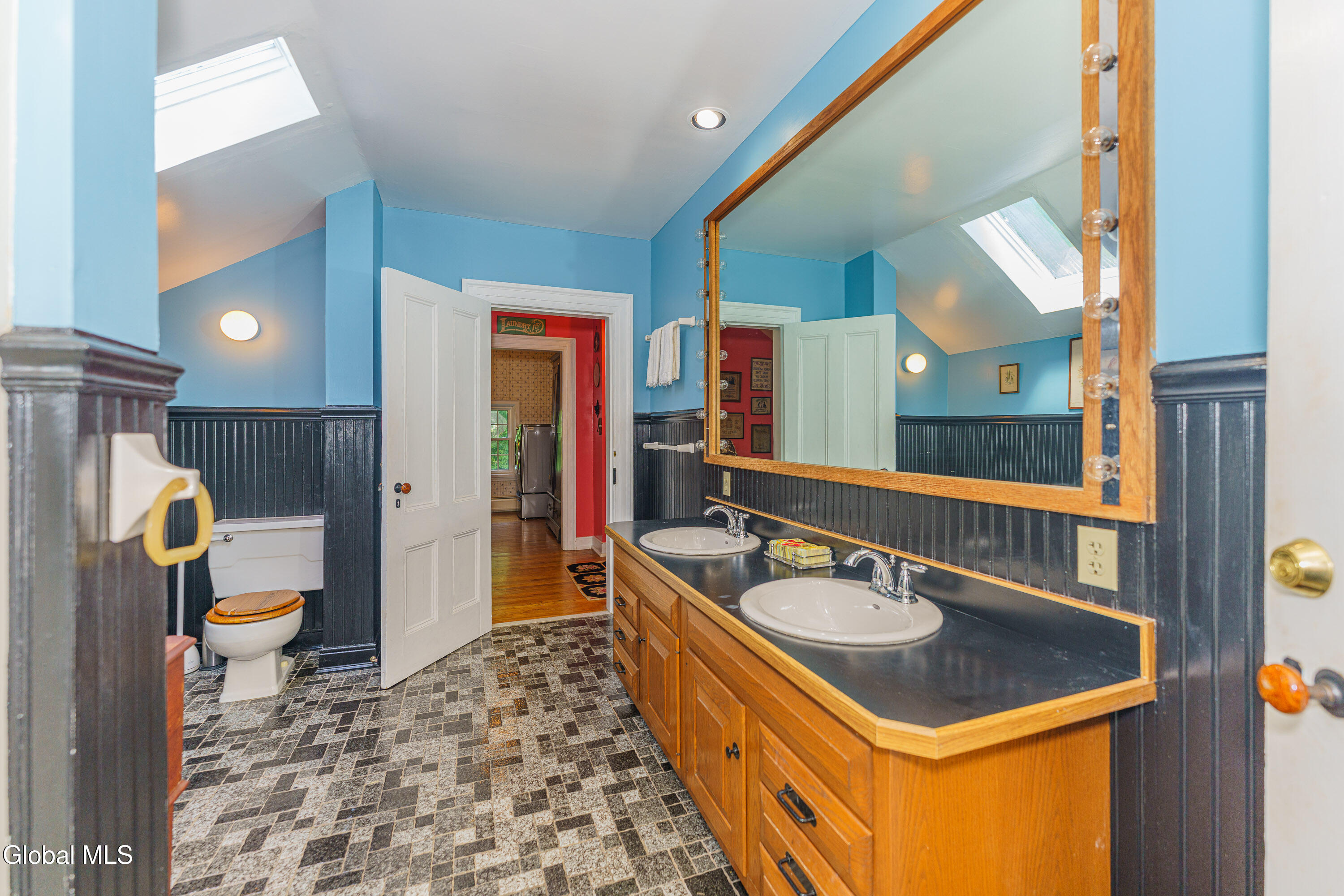 1110 River Road Schodack, NY 12156 - Photo 48 of 90 9 2nd Floor back 7