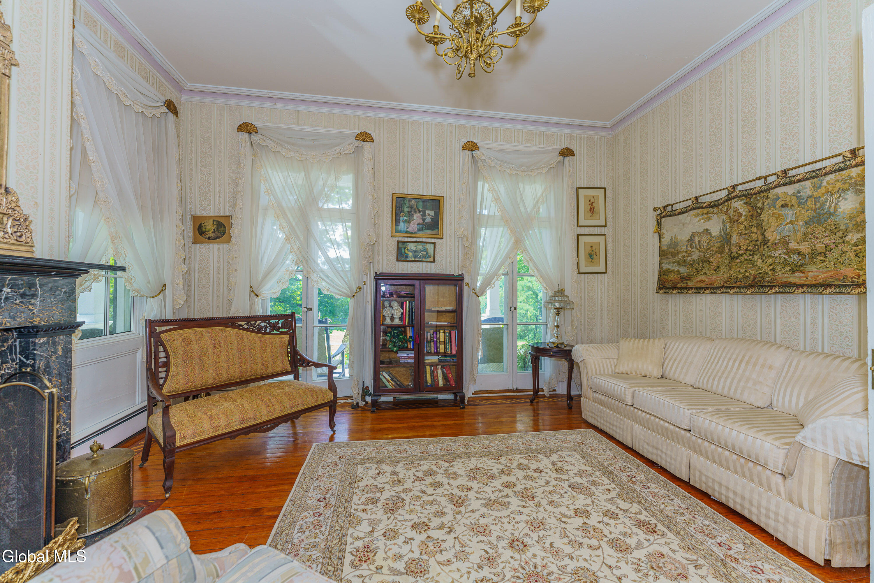 1110 River Road Schodack, NY 12156 - Photo 6 of 85 2 Livingroom 1