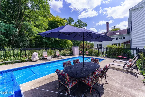 $1,199,000 | 1110 River Road, Schodack, NY 12156