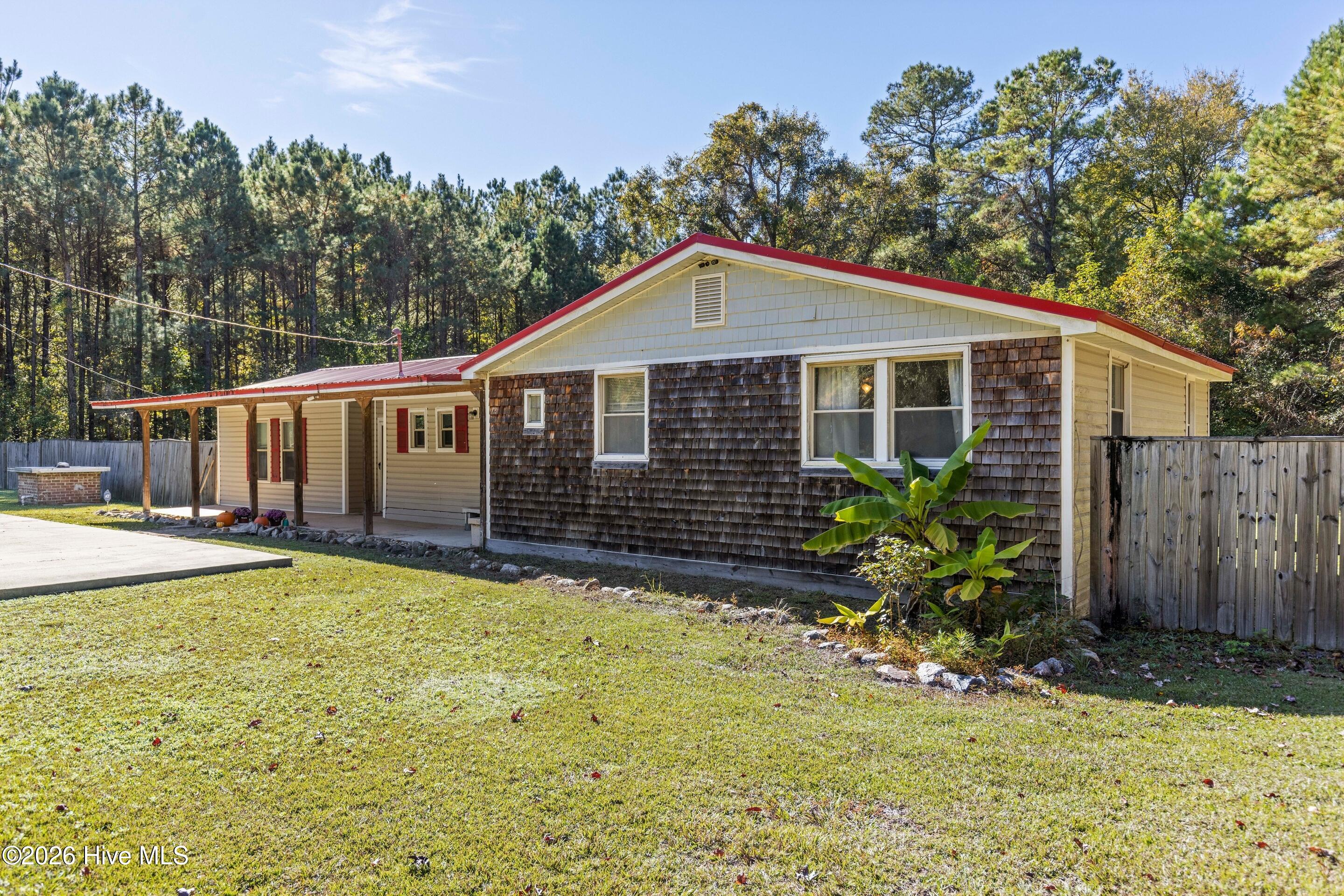 2499 Maco Road Northeast Leland, NC 28451 - Photo 10 of 58
