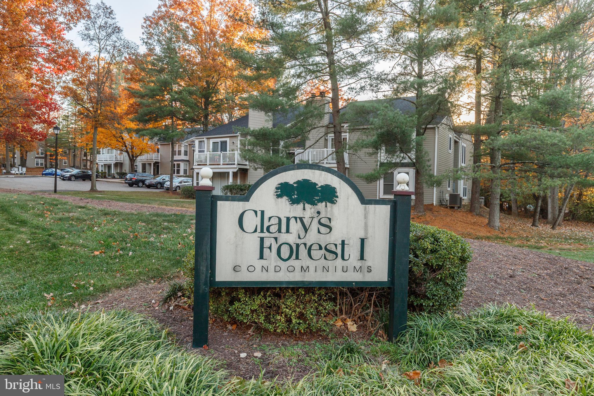 5920 Watch Chain Way, Unit 5106 Columbia, MD 21044 - Photo 27 of 27 a sign on the side of the road