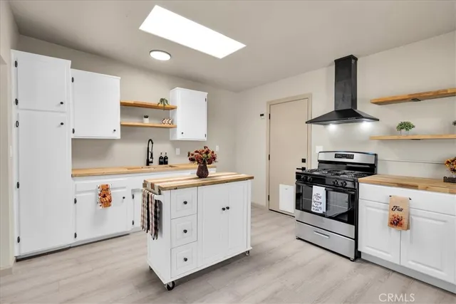 $240,000 | 6186 Abronia Avenue, Twentynine Palms, CA 92277