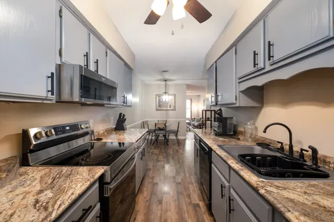 $235,000 | 806 Charlie Place, Nashville, TN 37207