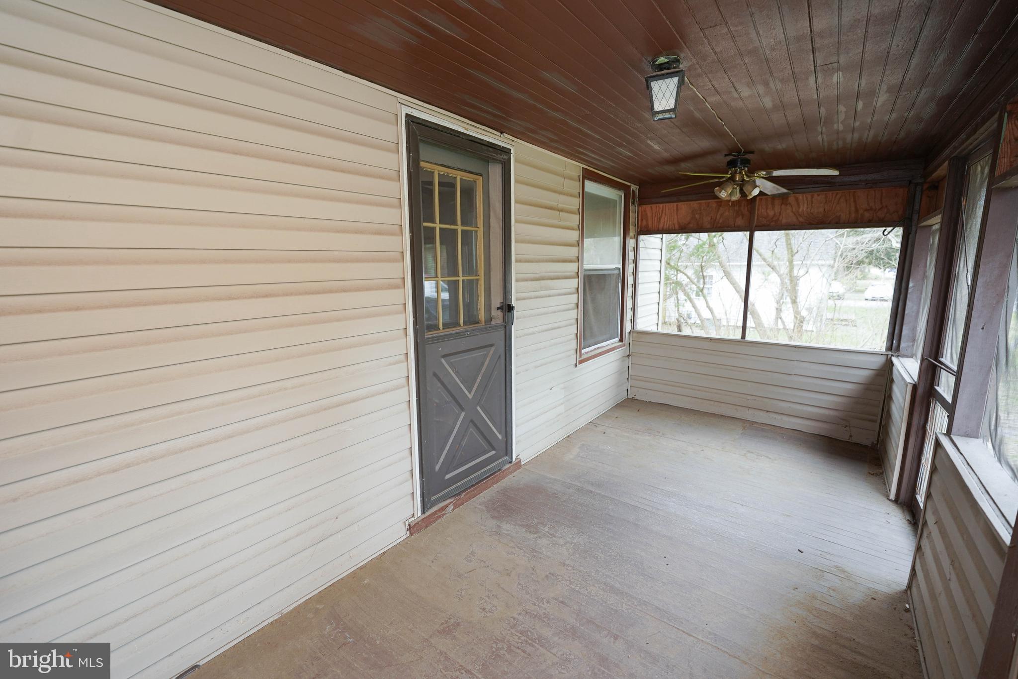 31339 Old Ocean City Road Salisbury, MD 21804 - Photo 12 of 52 a view of an empty room and a window