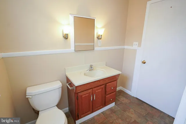 $1,495 | 31339 Old Ocean City Road, Salisbury, MD 21804