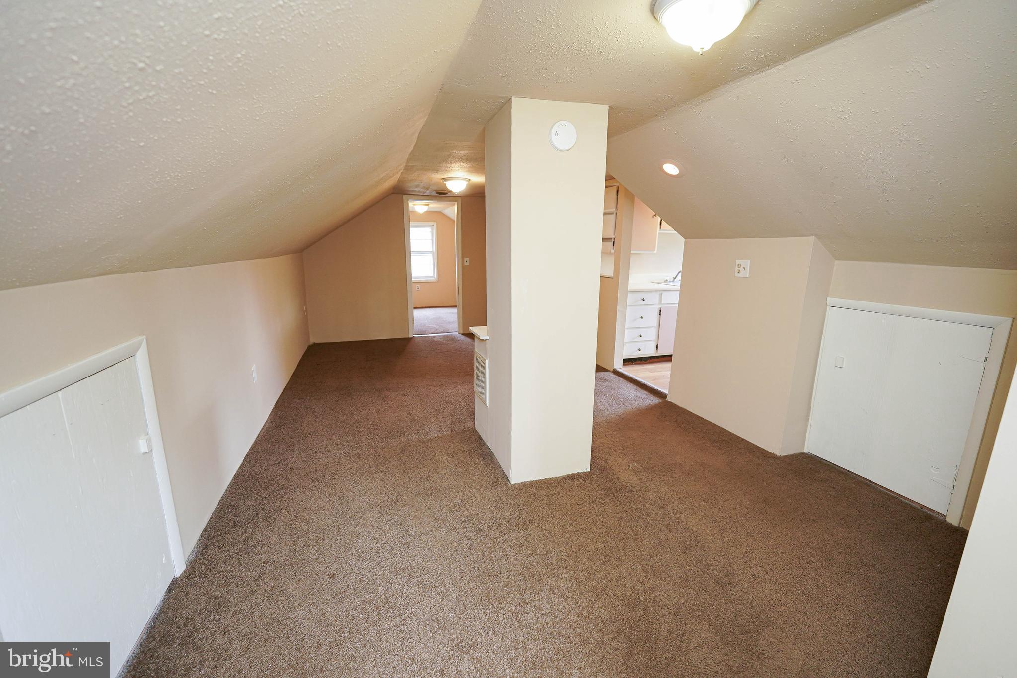 31339 Old Ocean City Road Salisbury, MD 21804 - Photo 41 of 52 a view of a big room with closet and windows