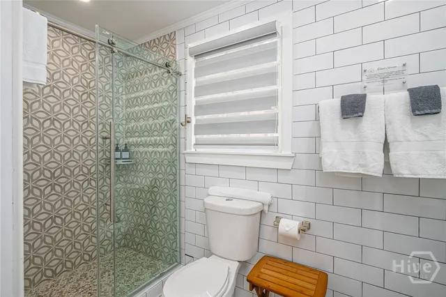 $2,850,000 | 222 East Gwinnett Street, Savannah, GA 31401